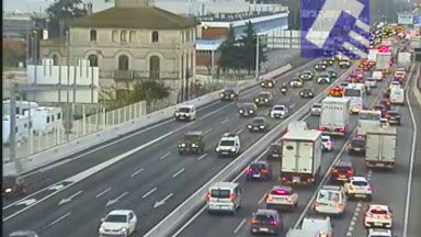 Cues quilomètriques a l'AP-7 per un accident amb cinc vehicles implicats a Mollet del Vallès