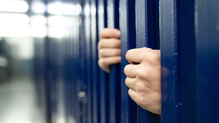 Detingut un jove a Cerdanyola per cometre sis robatoris amb violència i intimidació