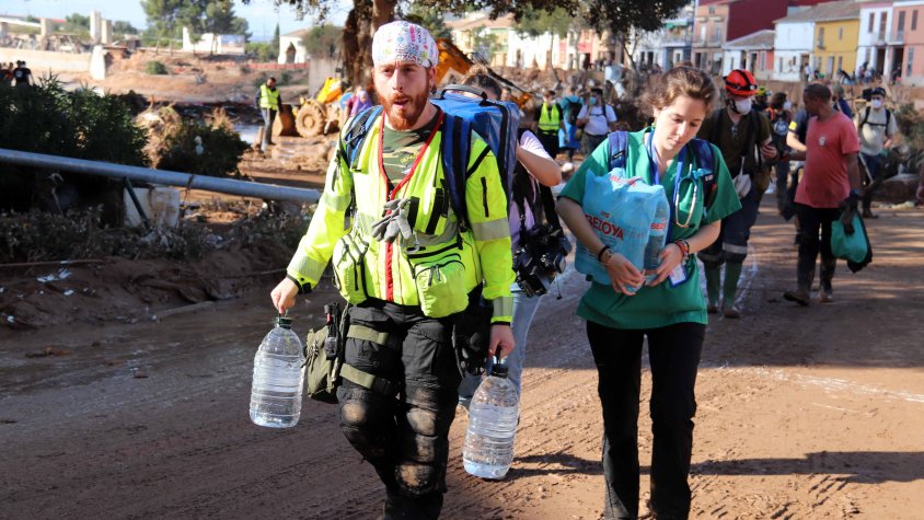 El Vallès Oriental s'uneix per ajudar València: punts de recollida de material per als afectats pel temporal