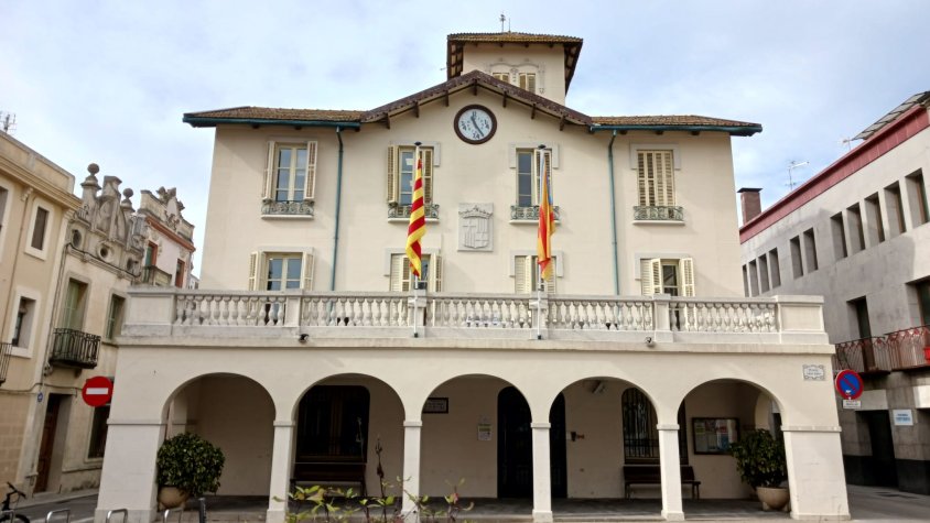 Cardedeu aprova l’augment del 2,8% en impostos, taxes i preus públics per al 2025