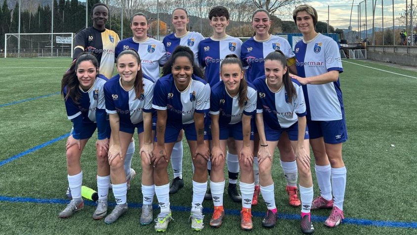 L'onze inicial de les roqueroles en el duel contra el CE Mataró