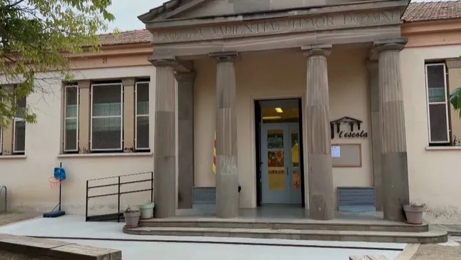 El jutjat prohibeix a una professora d'una escola de la Garriga apropar-se a un exalumne per un cas d'assetjament i agressió sexual