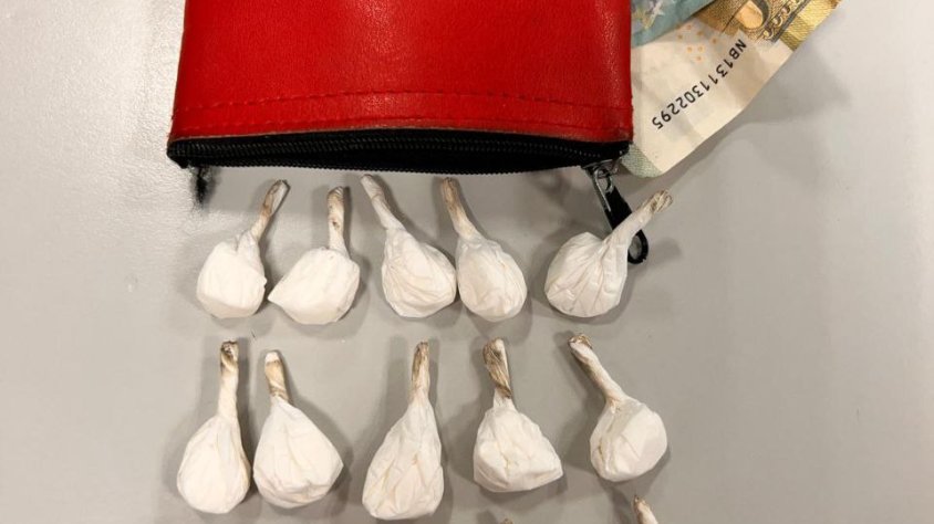 Detenen un home a Canovelles amb 15 bossetes de cocaïna preparades per a la seva venda