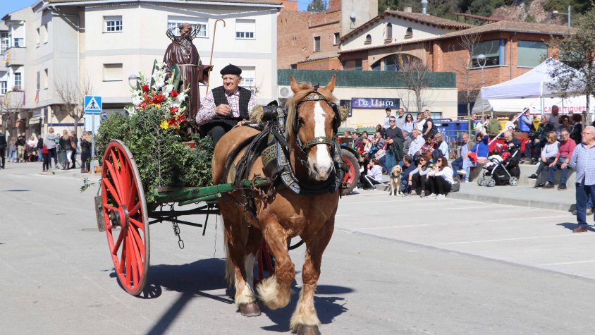 Bigues i Riells del Fai s'engalana per celebrar la festa dels Tres Tombs aquest diumenge 
