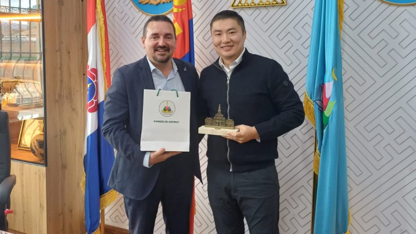 L'alcalde de les Franqueses viatja a Mongòlia per impulsar l’esport base internacional