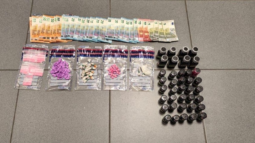 Detingut un jove de 25 anys per oferir drogues a una patrulla de paisà en un festival a Montmeló