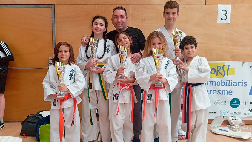 El Club Karate Martorelles obté cinc medalles al Campionat de Catalunya Infantil de Karate