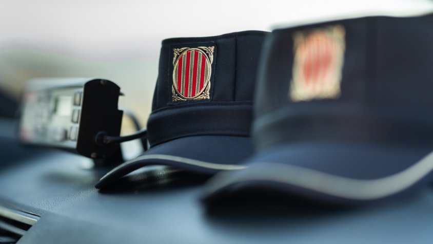 Una baralla amb ganivets entre dos grups acaba amb set ferits a Sabadell, un d'ells de gravetat