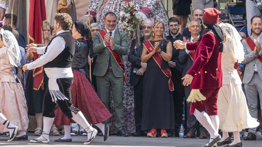 Ballart i regidors de Vox protagonitzen un episodi de tensió durant el Ball de plaça de la Festa Major de Terrassa