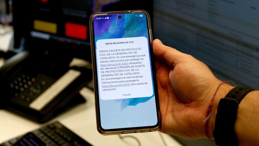 Protecció Civil ajorna al 3 de novembre la prova d’alertes als mòbils al Vallès i altres comarques de Barcelona