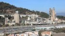 Un excàrrec de la Generalitat, a judici per haver avalat il·legalment la llicència ambiental de la cimentera de Montcada