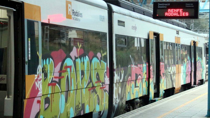 Un robatori de cable obliga a tallar la circulació de la línia R3 entre la Garriga i Figaró