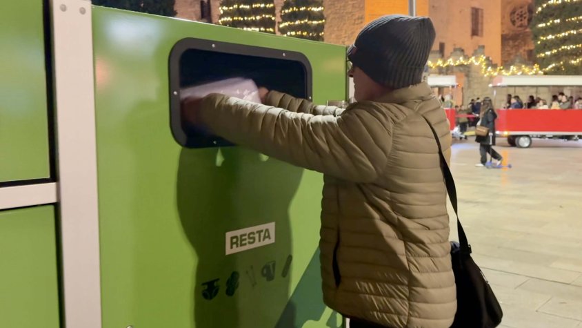 Sant Cugat implanta un sistema de recollida de residus amb plataformes mòbils