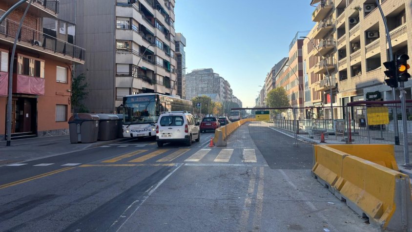 Granollers afronta els darrers dies del tall a l’avinguda Sant Esteve, que es manté del 8 al 12 de desembre per completar l’asfaltatge final