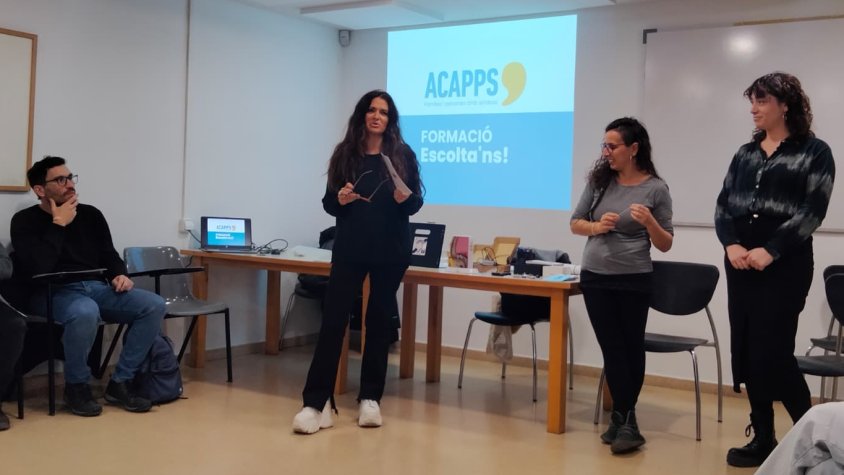 Cardedeu forma treballadors municipals per avançar cap a una atenció més inclusiva en autisme i sordesa