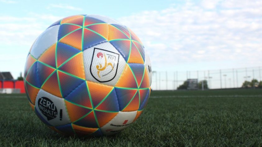 Detingut un entrenador del futbol base del Terrassa FC per una presumpta petició de contingut pornogràfic a menors