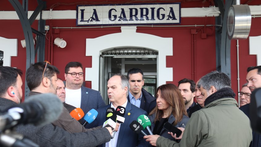Turull critica la situació de l’R3 des de La Garriga i veu “impossible” que Junts doni suport als pressupostos del Govern