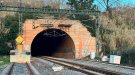 El túnel ferroviari de Rubí torna a tancar set setmanes per obres i complica el transport de mercaderies