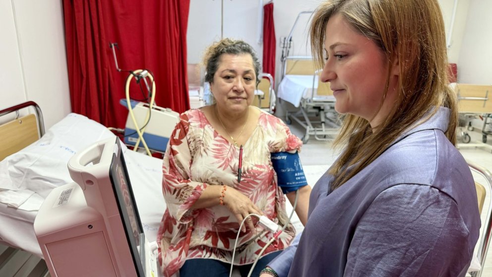 L’Hospital de Sant Celoni impulsa un curs perquè professionals sanitaris estrangers reforcin l’atenció en català