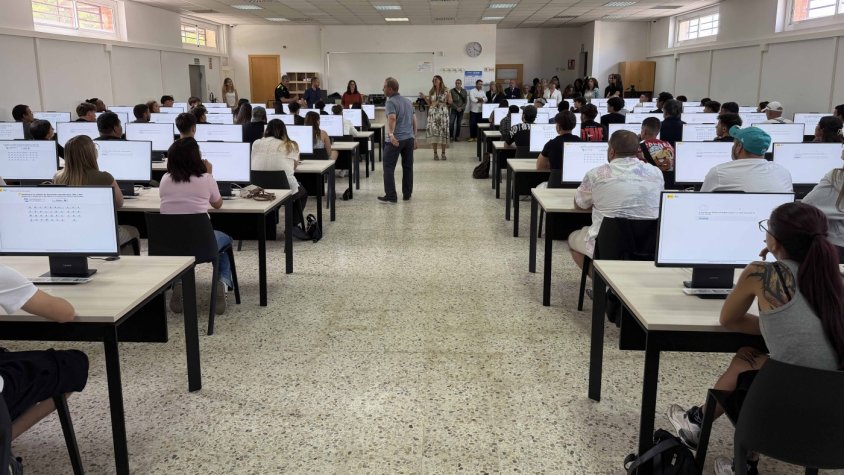 Granollers digitalitza els exàmens del carnet de conduir i augmenta en 1.000 les proves realitzades en dos mesos