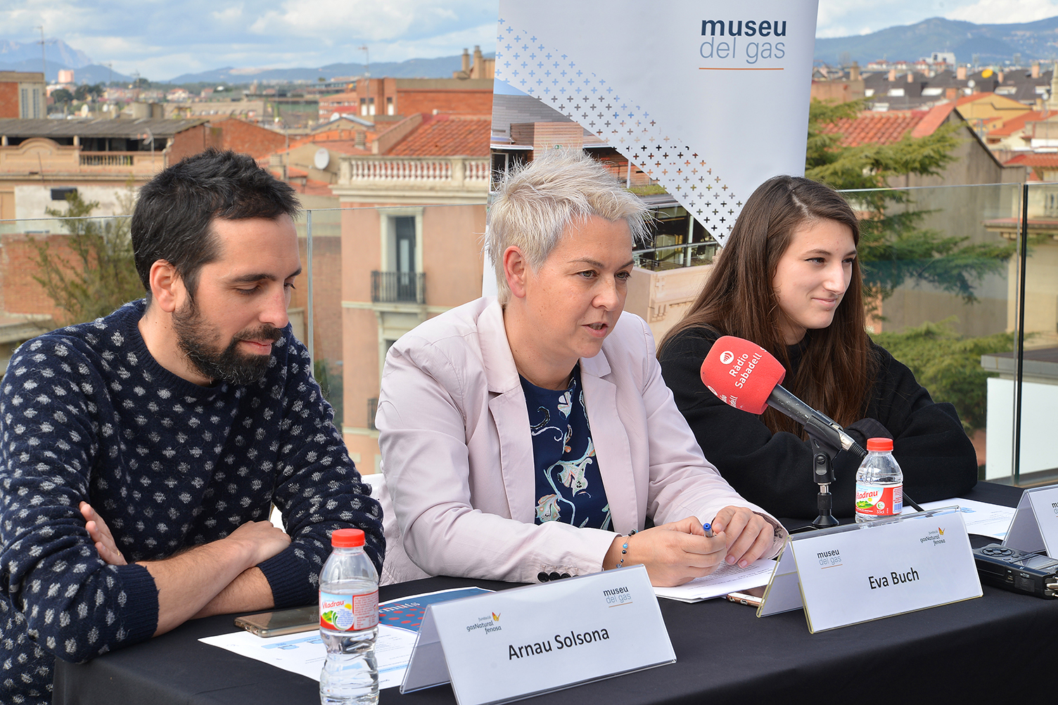 Ferran Palau, Joana Serrat i Olivemoon, caps de cartell de la cinquena edició dels Vermuts de l'Embassa't