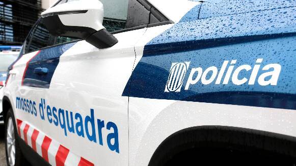 Detenen un conductor begut a Sabadell després d'atropellar expressament un agent dels Mossos d'Esquadra i fugir