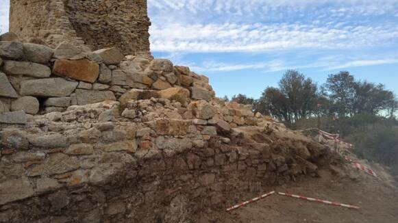 Excavacions al Castell de Sant Miquel de Montornès: nous secrets a punt de ser descoberts
