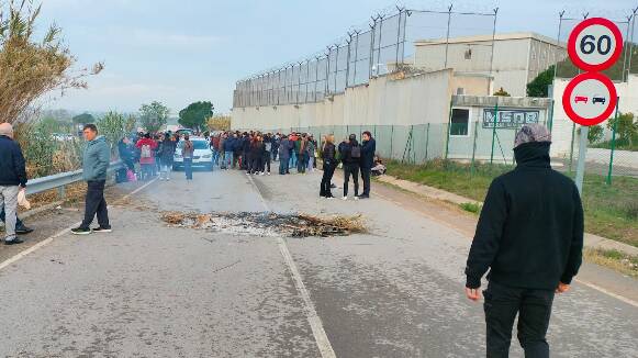 Protesta en la presó de Granollers: Funcionaris exigeixen més seguretat després de la tragèdia