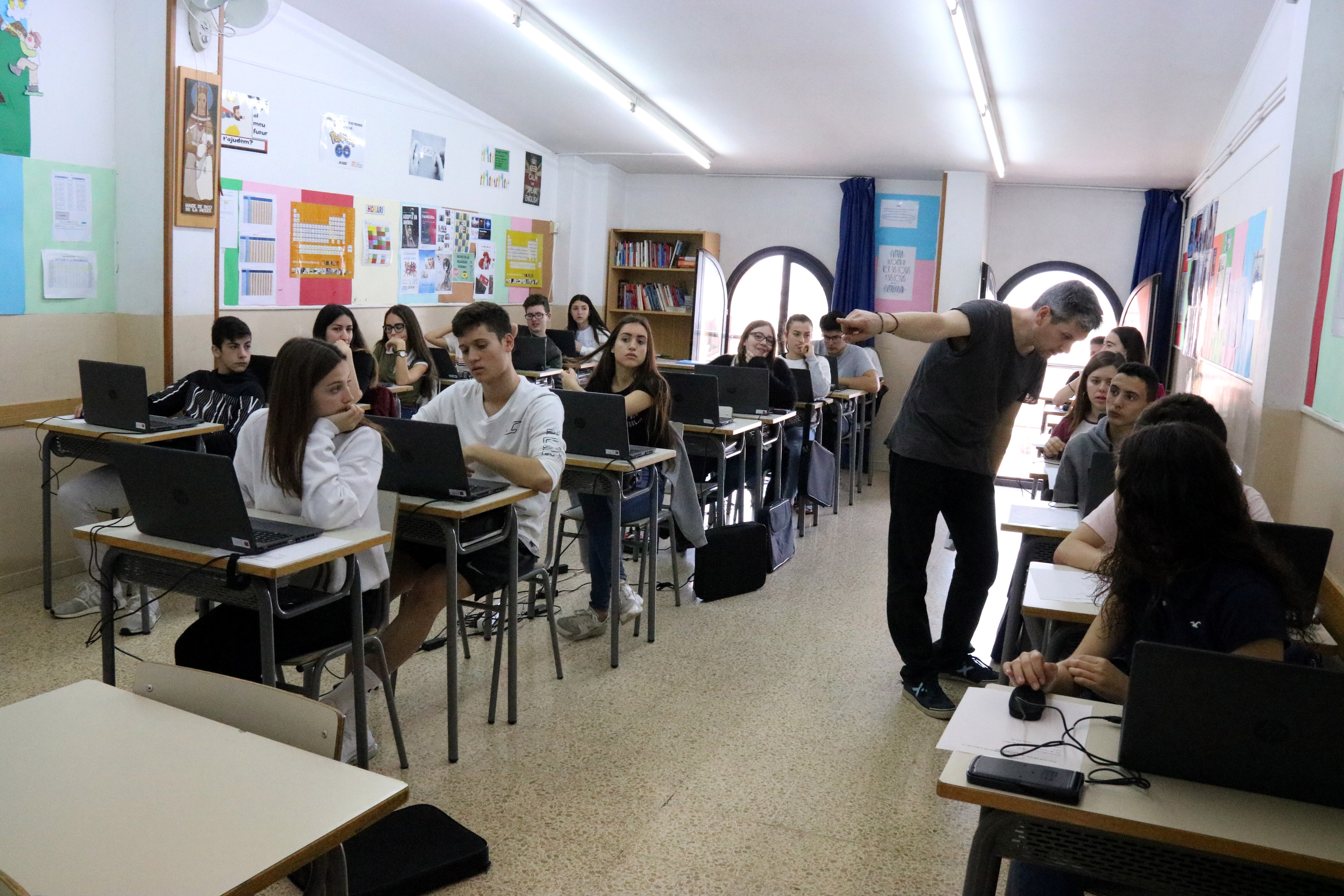 Més de 2.000 alumnes de 50 centres de Secundària comencen les proves PISA