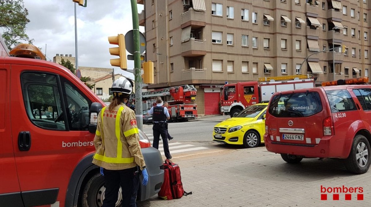 Una dona resulta ferida en l'explosió d'una bombona de butà en un pis de Sabadell