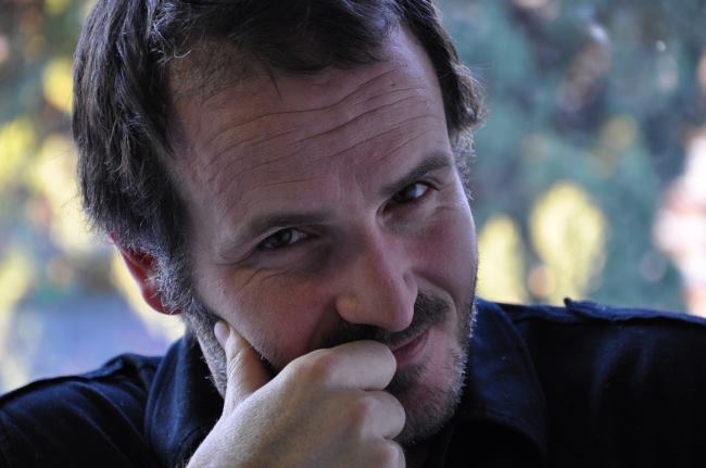 Jordi Cabré guanya el 59è Premi Sant Jordi amb la novel·la ‘Digues un desig’