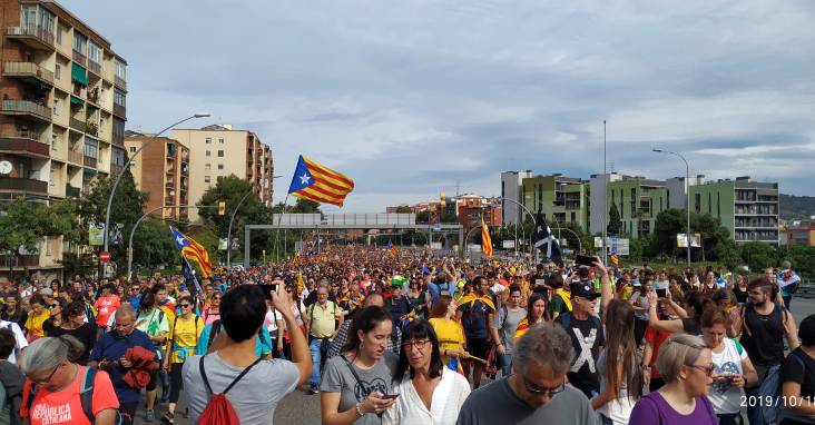 Els Vallesans units a la 'marxa' arriban a Barcelona, a St Andreu