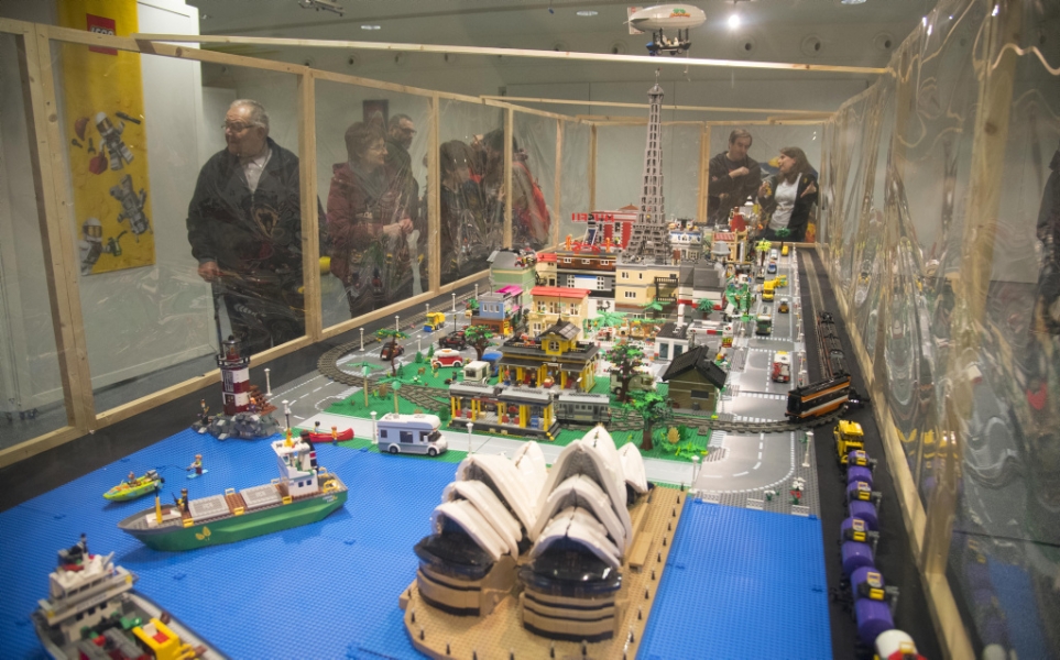 1.500 persones a la mostra de Lego a Castellbisbal
