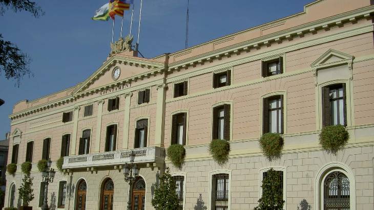 AMPLIACIÓ:L'Ajuntament de Sabadell comprarà a FGC el pàrquing del Passeig de la Plaça Major per 4,8 MEUR