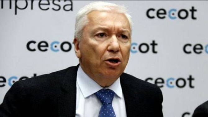 AMPLIACIÓ:Abad (Cecot) adverteix que cal "tranquil·litzar la política" i demana al nou executiu de Sánchez "diàleg i pressupostos"