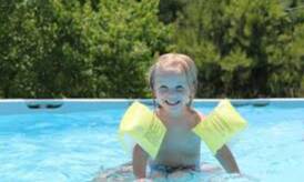 Els ajuntaments proposen per obrir les piscines a l'estiu, limitar l ´accés per torns i els vestuaris tancats