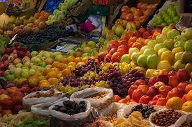 Canovelles reobre el mercat dels diumenges de , només amb parades d’alimentació