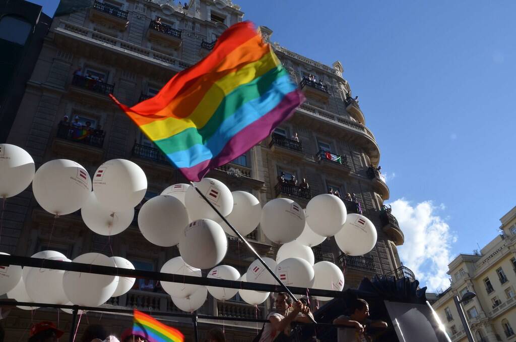 Denuncien insults homòfobs d'un regidor del PSC a l'alcalde de Terrassa