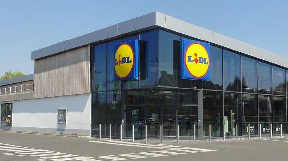 Lidl obre un supermercat a Montcada i Reixac que crearà 18 nous llocs de feina