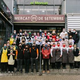 El Mercat Municipal 11 de Setembre de Barberà del Vallès guanya el concurs #Venatumercado