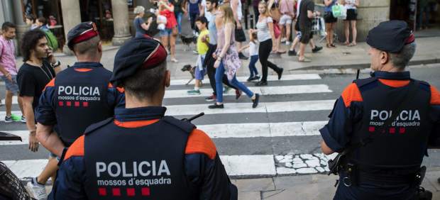 Sis jutjats de Catalunya obren diligències per investigar l'actuació dels Mossos l'1-O