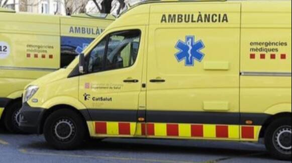 Un ferit i 10 evacuats en explotar una canonada amb oli hidràulic en una empresa de plàstics de La Roca del Vallès