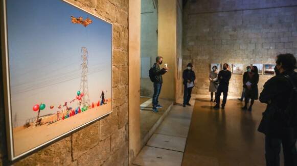 AMPLIACIÓ:El festival Lumínic omple Sant Cugat del Vallès d'exposicions fotogràfiques amb els universos paral·lels de teló de fons