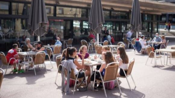 L'Ajuntament de Castellar reduirà aquest 2021 el 90% de la taxa de les terrasses dels bars i restaurants