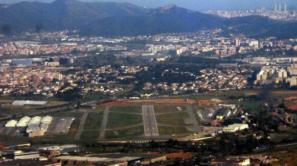 AMPLIACIÓ:Es desenvolupa la creació d'un pol d'innovació aeronàutica a l'entorn de l'aeroport de Sabadell