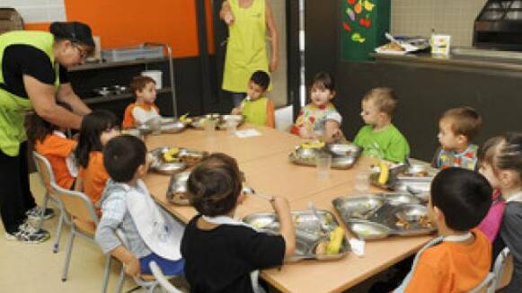 Creixen un 7,5% les sol·licituds per rebre beques menjador al Vallès Occidental