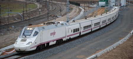 Els trens de FGC que connecten amb el Vallès Occidental circulen fora del seu horari habitual per una avaria a Gràcia