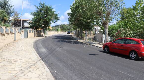 Nova campanya d'asfaltat a Can Regasol El consistori ha asfaltat més de 1.150 m² al carrer Garsa