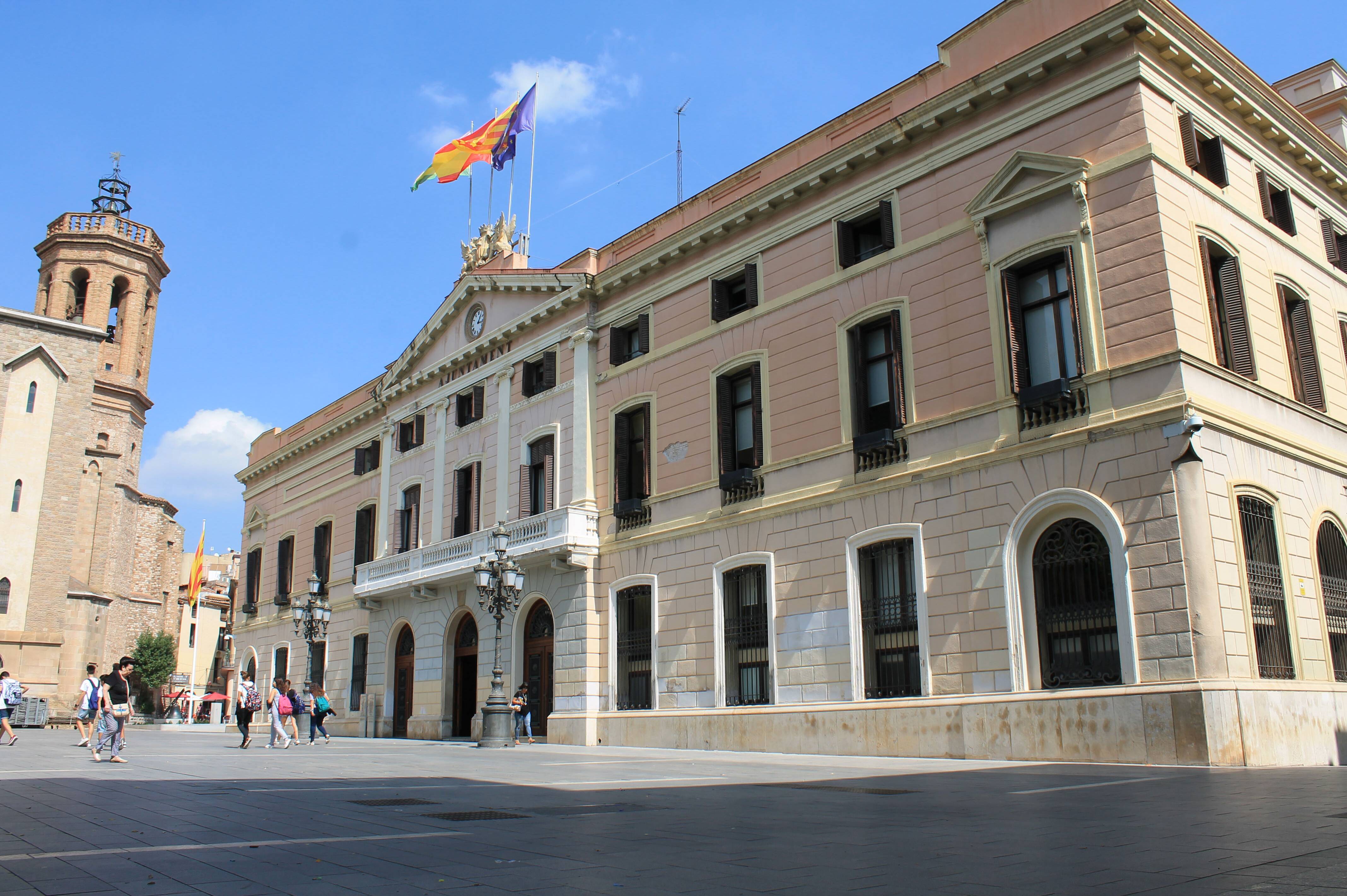A Sabadell s'aprova una moció per acollir refugiats/des afganeses