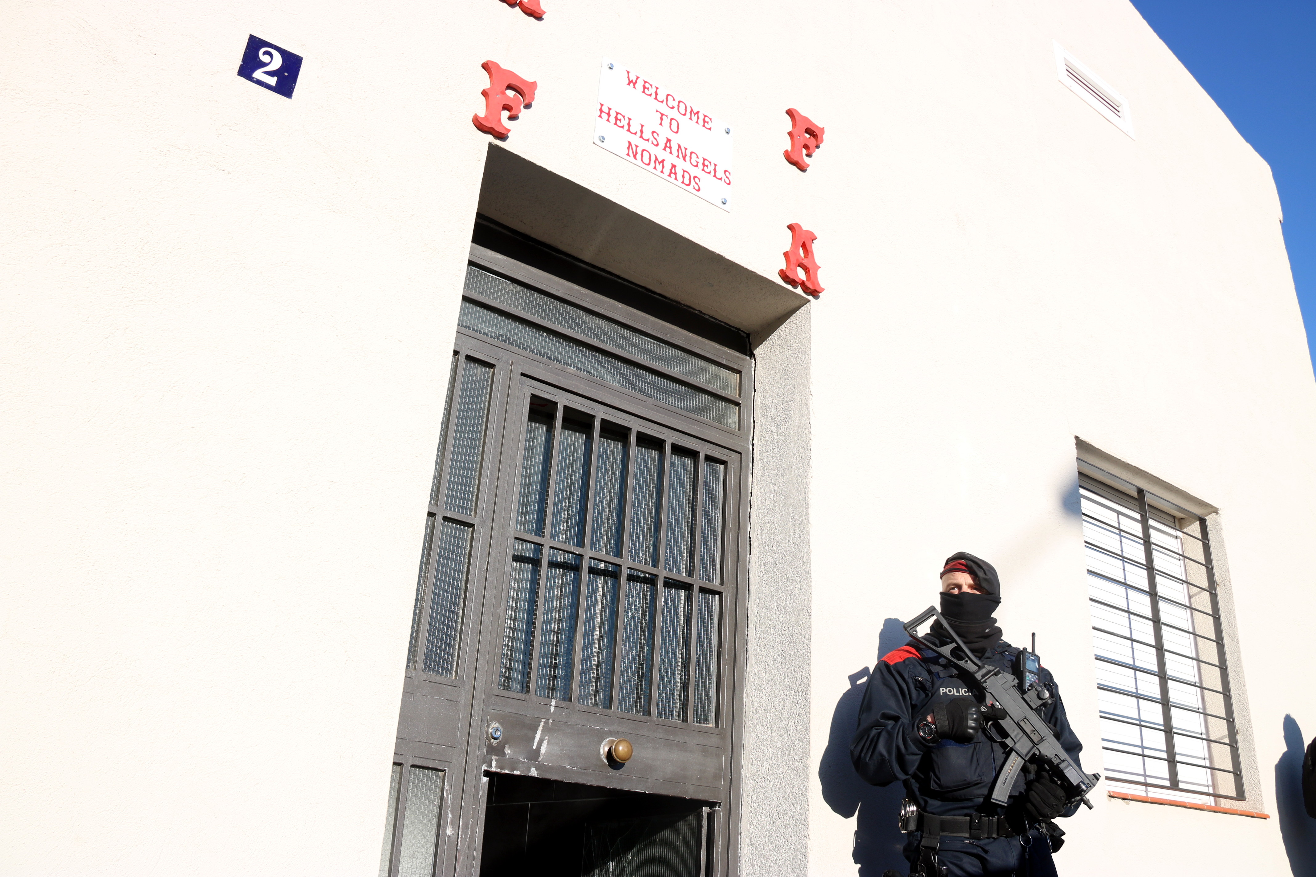 17 detinguts en l'operació dels Mossos contra membres de la banda motera 'Hells Angels'